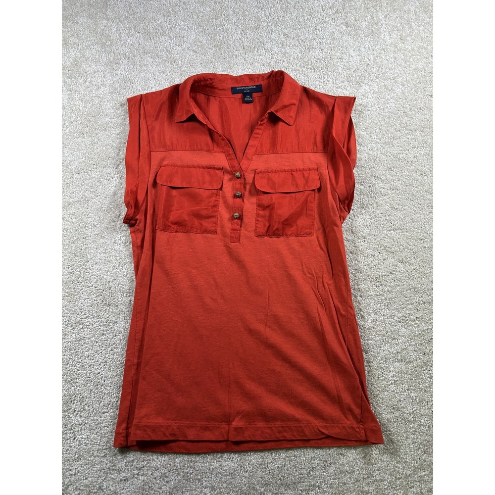 Banana Republic Shirt Womens Petite Medium Red Utility Button Top Pockets Casual